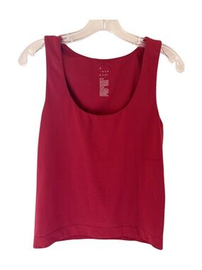 A New Day Seamless Scoop Neck Tank Top Dark Red Burgundy Medium